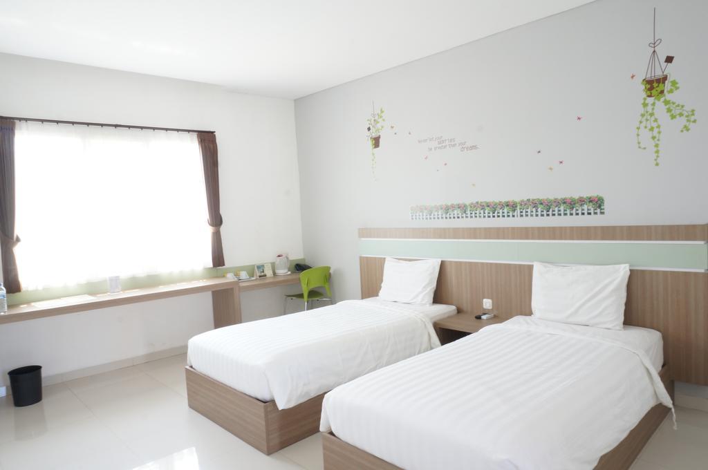 Rumah Cassa Guest House Surabaya Oda fotoğraf