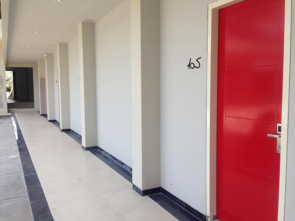 Rumah Cassa Guest House Surabaya Dış mekan fotoğraf
