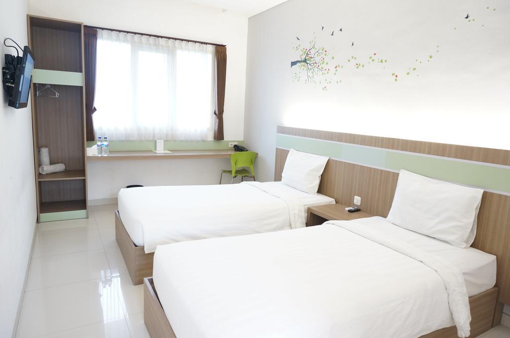 Rumah Cassa Guest House Surabaya Oda fotoğraf